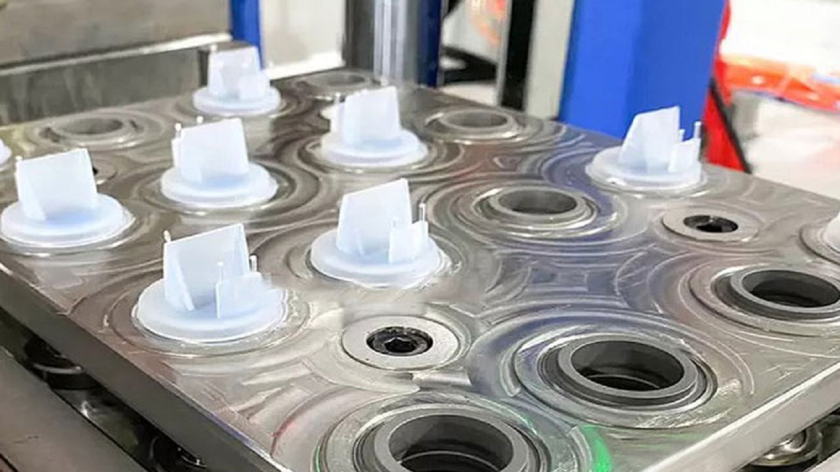 plastic and rubber Moulding123